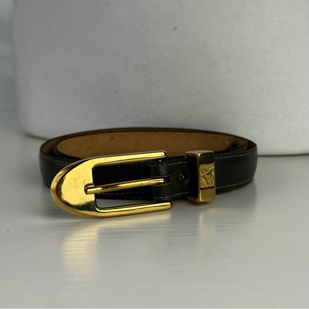 Anne Klein M Black Leather Belt w/ Gold Buckle - very good condition